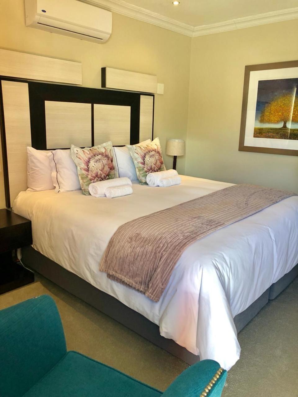 The Clan Guest House Maseru Exteriör bild
