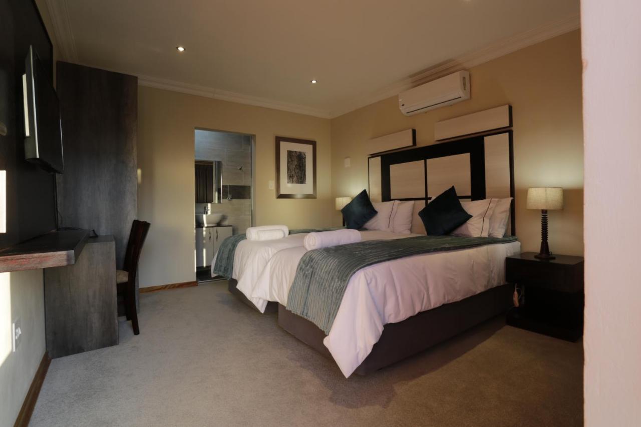 The Clan Guest House Maseru Exteriör bild