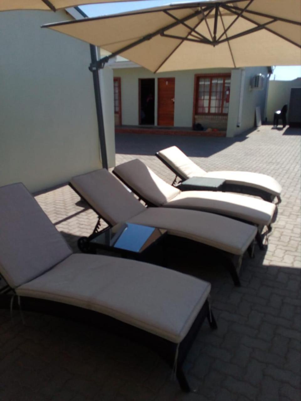 The Clan Guest House Maseru Exteriör bild
